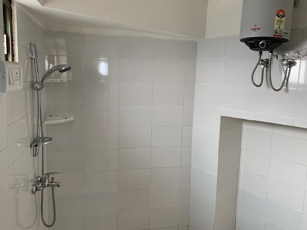 Kamil'S Studio Apartment Lucknow Exteriör bild