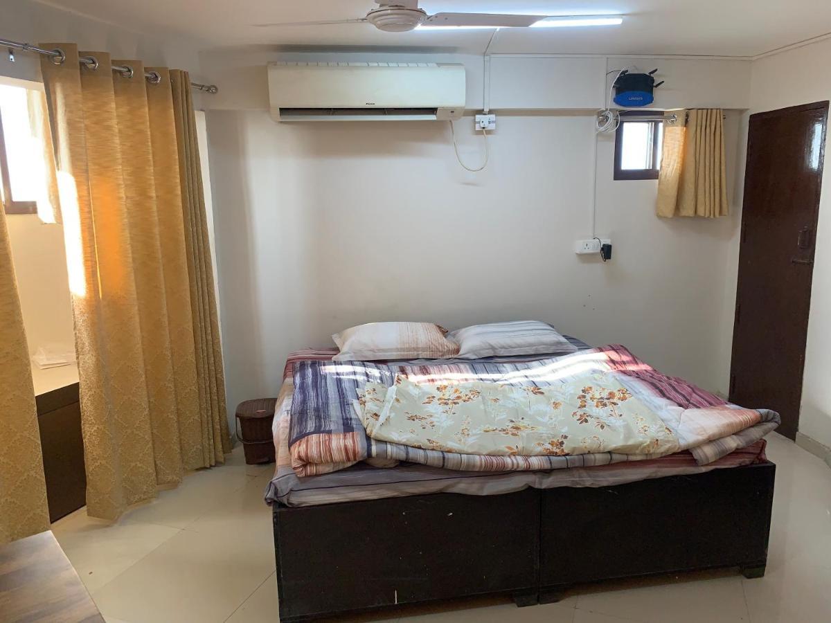 Kamil'S Studio Apartment Lucknow Exteriör bild